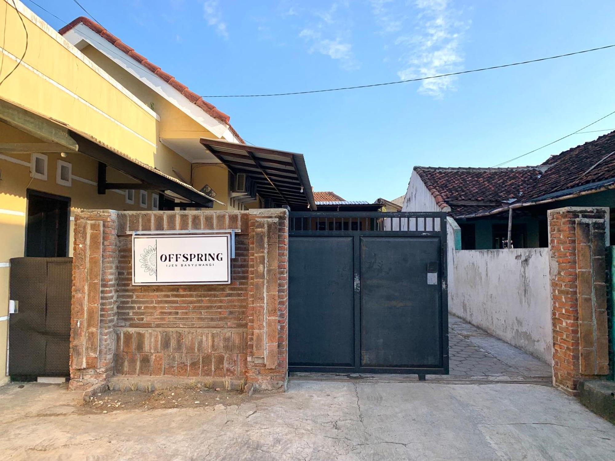 Offspring Ijen Hostel Banyuwangi Exterior foto
